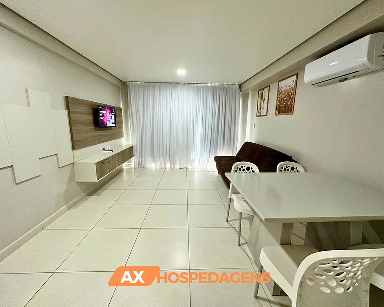 FB 203 - Flat Pé na Areia, Vista Mar com Varanda.