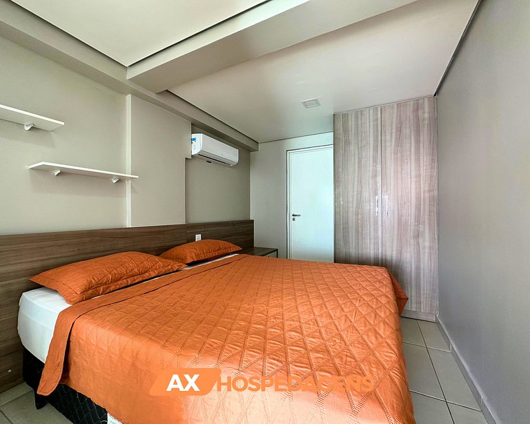 FB 203 - Flat Pé na Areia, Vista Mar com Varanda.