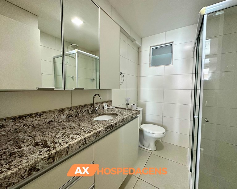 FB 203 - Flat Pé na Areia, Vista Mar com Varanda.