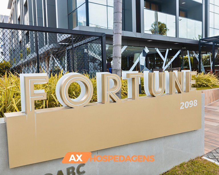 AX Fortune Suites / Studio Familia