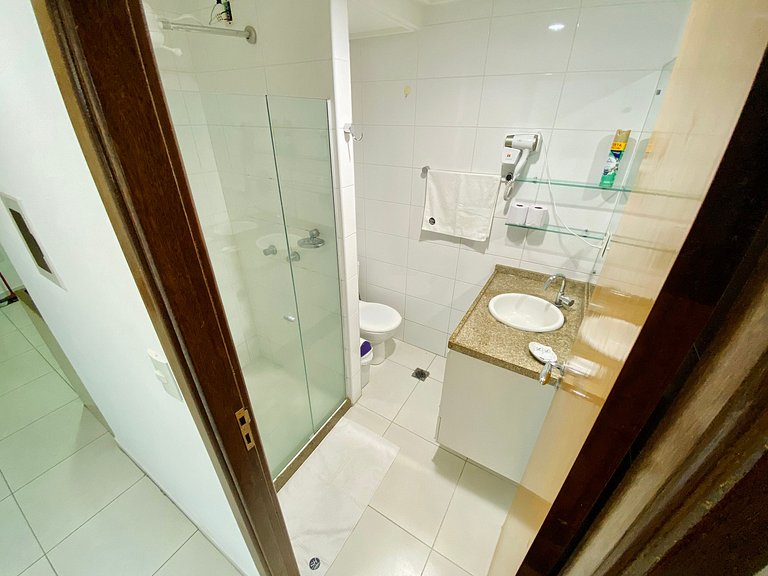 Manaíra Palace 404 - Flat com Varanda e Vista Mar.