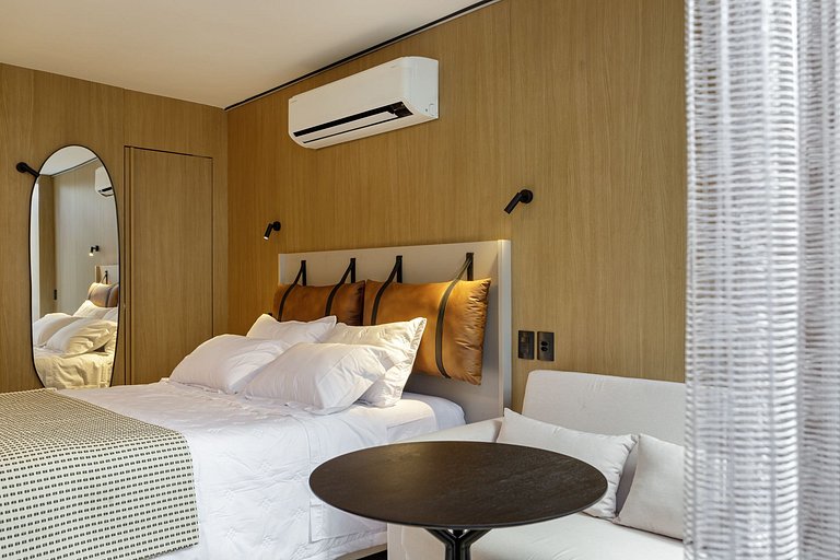 Setai Yacht / com Garden
