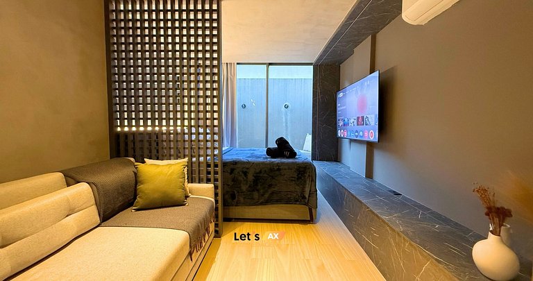 Setai Yacht / com Garden