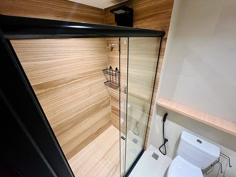 AM 202 - Studio Pé na Areia / Lindo e Confortável.