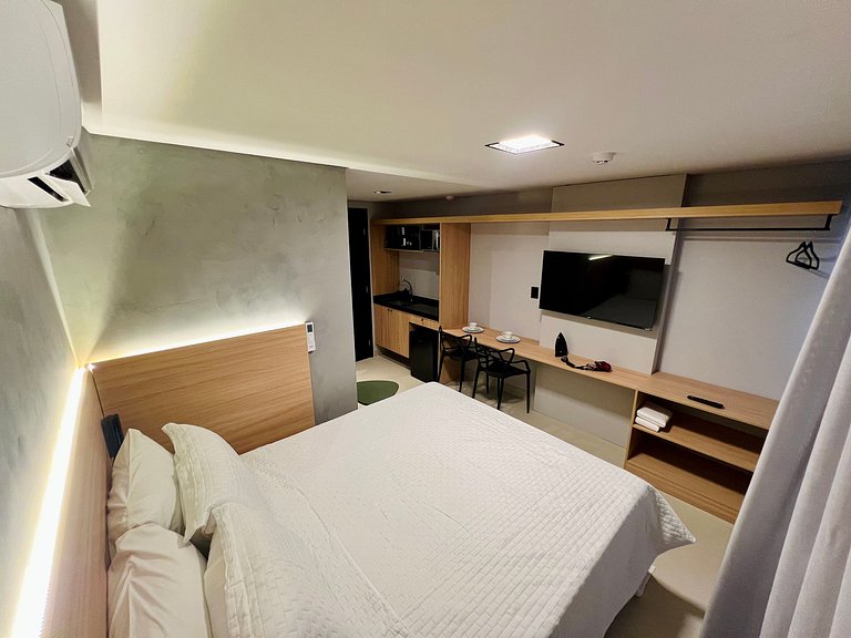 AM 202 - Studio Pé na Areia / Lindo e Confortável.