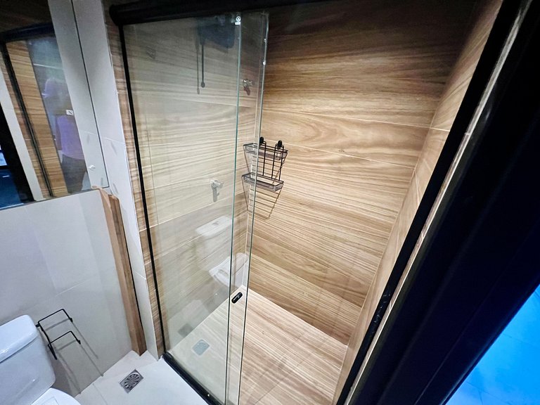 AM 104 - Studio Pé na Areia / Estilo Único