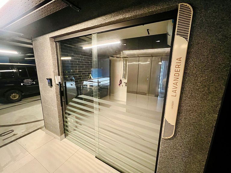 AM 208 - Studio Pé na Areia com Vista Mar Lateral