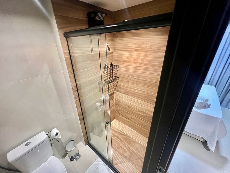 AM 106 - Lindo Studio Moderno e Completo no Bessa.