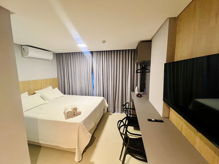 AM 106 - Lindo Studio Moderno e Completo no Bessa.