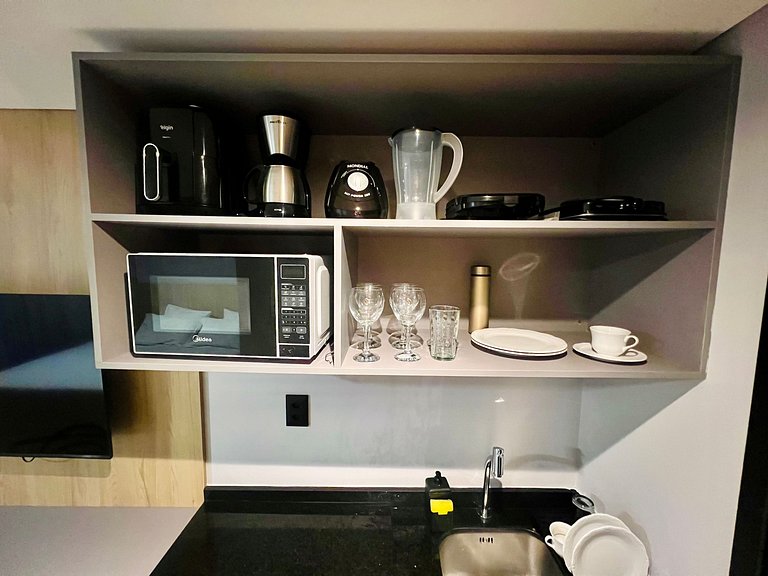 AM 106 - Lindo Studio Moderno e Completo no Bessa.