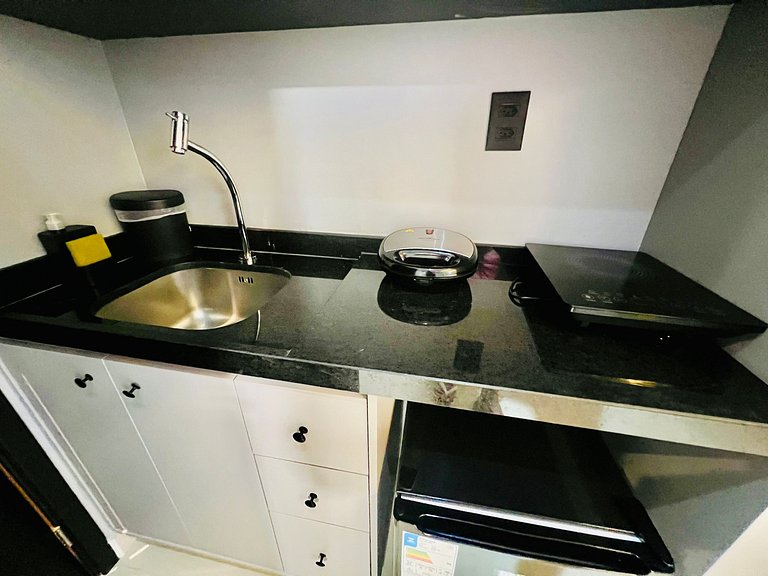 AM 205 - Studio Pé na Areia Estiloso e Funcional