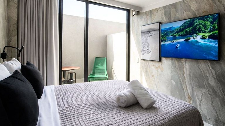 Setai Yacht / com Garden