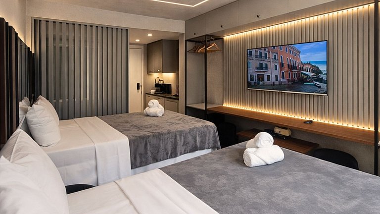 Setai Yacht / com Garden