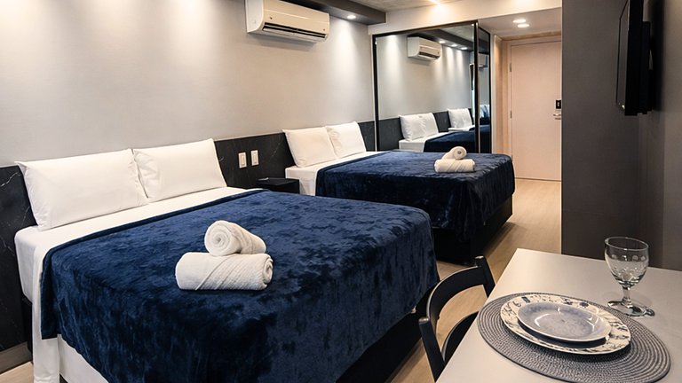 Setai Yacht / com Garden