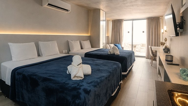Setai Yacht / com varanda