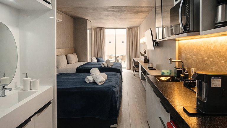 Setai Yacht / com varanda